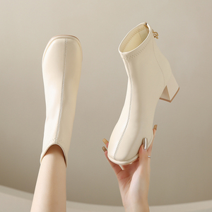 法式高跟短靴女2023年秋冬新款白色法式单靴粗跟踝靴瘦瘦短筒靴子