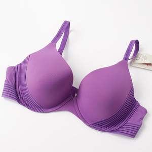 黛系列 2021新款 内衣光面收副乳防下垂调整形文胸全罩杯塑胸胸罩