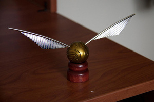 哈利波特 金色飞贼摆件 魁地奇比赛球 golden snitch