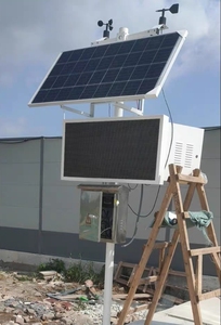 太阳能环境在线联网检测仪pm2.5温度pm10风向风速扬尘监测系统