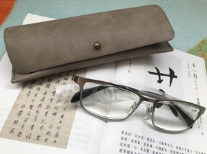 日本代购  金属男款蓝光老花眼镜37%防护 福井设计+300度 +250度