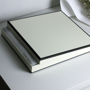 白底黑边正方形小香风礼品盒 情人节送礼专属空盒 丝巾睡衣包装