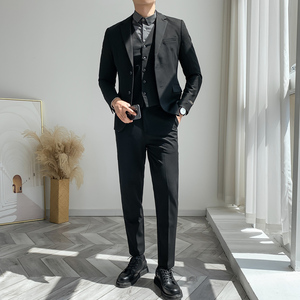 西服套装男士三件套修身韩版伴郎新郎结婚礼服商务休闲西装男正装