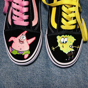 余帅帅手绘鞋正品万斯手绘涂鸦海绵宝宝派大星防水男女款板鞋
