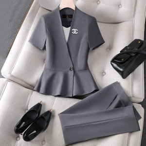灰色职业西装套装女夏季新款美容院工作服小个子前台短袖西服外套