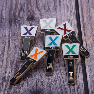 the9周边应援棒金属徽章礼物刘雨昕许佳琪孔雪儿陆柯燃同款演唱会