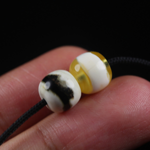 天然蜜蜡一线老型对珠老蜜蜡圆对珠直切纹路无相手持108念珠腰珠