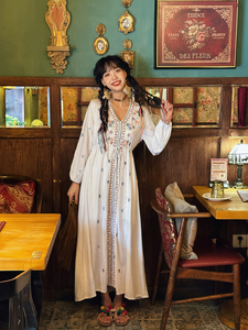 新疆西藏云南民族风棉麻刺绣长裙白色度假连衣裙超仙旅行女装新款