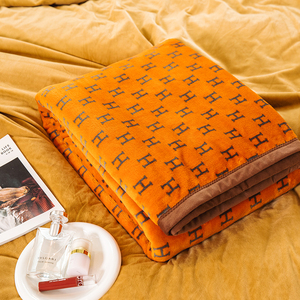 小毛毯被子午睡盖办公室单双人沙发毯宿舍加厚保暖冬季珊瑚绒毯子