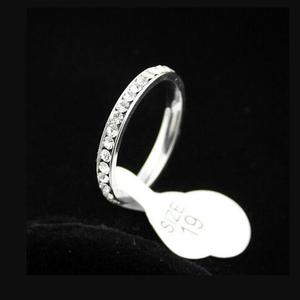 细款时尚单排男女带钻戒指不锈钢镶钻高档指环简约百搭戒子 fj195