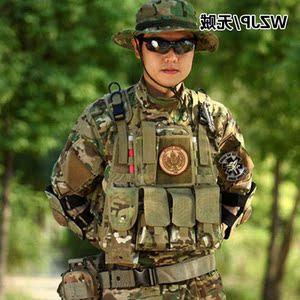2人付款  淘宝 cp迷彩战术肚兜 周末战士轻量化战术背心 可配对iotv