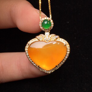hy816玉渡缘2020新品缅甸a货翡翠心形吊坠18k金钻石镶嵌1209