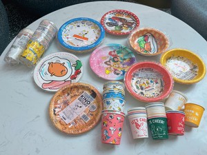 大创代购 史努比蛋黄哥纸质餐盘纸盘纸碗纸杯环保一次性餐具