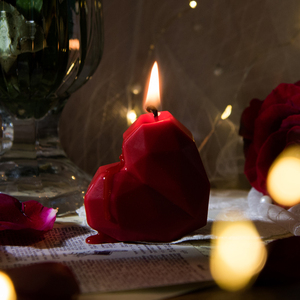 生日浪漫红色爱心蜡烛520情人节礼物求婚订婚摆件心形蜡烛伴手礼