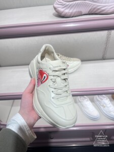 gucci/古驰经典款老爹鞋男女同款爱心印花厚底鞋巴黎萌猫正品代购