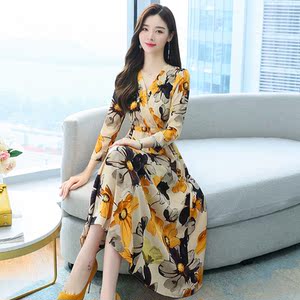 2023年春装连衣裙今年最新款流行春款女装好看漂亮春天春季衣服裙