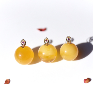 芳华.天然蜜蜡大龙珠吊坠18k黄金镶嵌钻石琥珀圆珠坠子大气吸睛