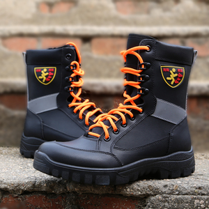 消防员救援靴森林灭火抢险防护鞋男女蓝天作训练演戏作战皮靴春秋