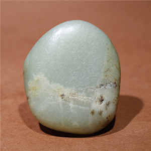 和田玉籽料水草沁