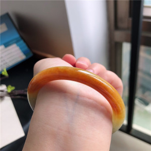 9月新品 鸿玉翡翠55圈口冰糯种红翡圆条手镯女款 正品 3k30907