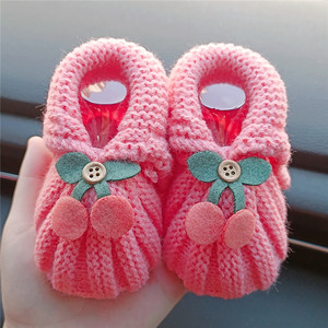 手工毛线女宝宝护脚鞋子秋冬0-1岁新生婴儿针织鞋编织步前鞋软底2