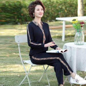 妈妈洋气t恤衫两件套中年女秋装长裤45岁中老年春秋休闲运动套装