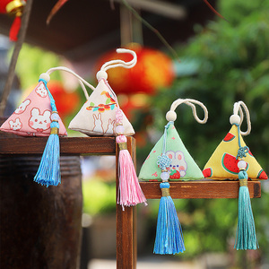 端午节香囊三角挂坠香包艾叶香袋成品艾草粽子挂件手工diy小礼品