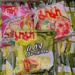 缅甸yumyum酸辣面椰奶泡面 冬阴功酸面椰奶虾味干脆面60克香脆面