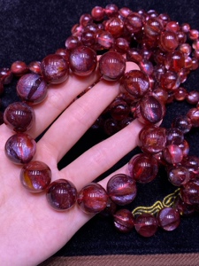 天然牛血红正红鸩羽幽灵手链 红闪片水晶手串 男女 酷 小众xi有矿