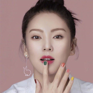 兔子耳环周冬雨