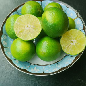 广西土柠檬现摘新鲜青柠檬奶茶店原料薄皮多汁酸柠檬孕妇水果包邮