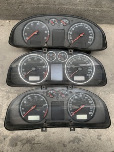 适用于帕萨特b5领驭仪表总成 老款领驭组合仪表盘里程表 拆车配件