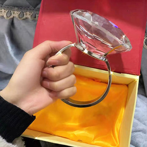 搞笑整蛊玩具创意礼物好玩的东西稀奇古怪恶搞怪送女生水晶大钻戒