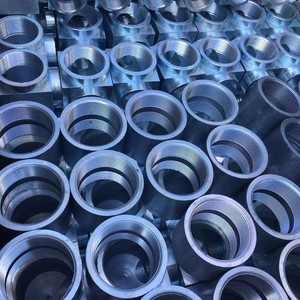 气体灭火管网专用直通直接无缝钢管弯头接头镀锌高压管件内丝管箍