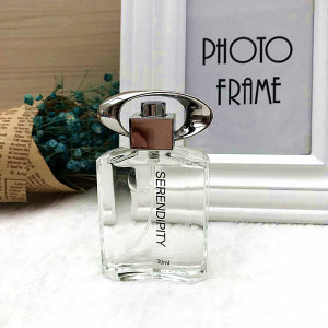 圣美伦 缘香水樱花香调 自然淡雅包邮 30ml