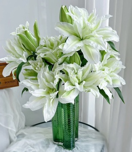 爱莎白色重瓣百合无粉鲜花速递江浙沪皖两扎包邮上海同城家用花艺