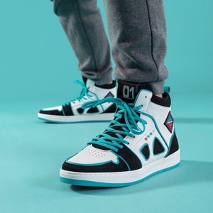 初音未来联名鞋幸运石正版周边miku平底高帮太空漫游运动休闲鞋