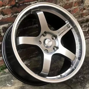 18寸横滨gt改装轮毂白色全涂适用于丰田86,brz