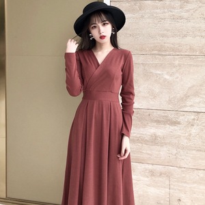 女打底女人味连衣裙复古性冷风初恋针织秋冬新款pphome长袖长裙