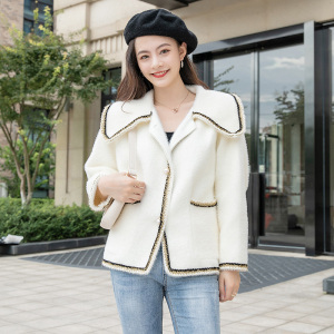 小香风水貂绒外套小个子春秋2021年新款女海军领洋气百搭短款外衣