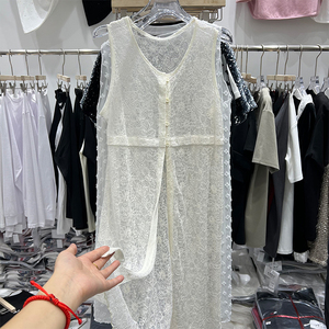 韩版白色无袖蕾丝镂空罩衫背心裙夏季氛围感宽松中长款马甲连衣裙