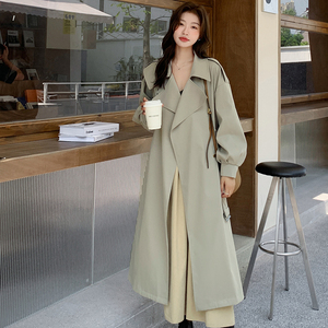豆沙绿风衣外套女春季2024新款高级感今年流行的超好看气质大衣潮