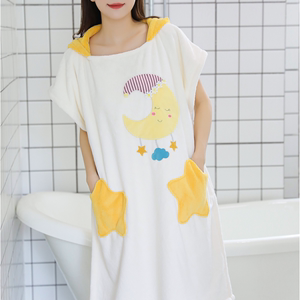 日本亲子浴巾儿童可穿可裹连帽斗篷大人卡通游泳浴裙可穿式浴袍女