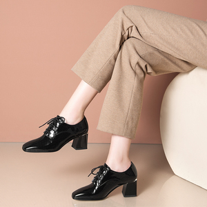 春秋款真皮高跟鞋女士粗跟单鞋方头系带深口皮鞋职业装牛漆皮女鞋