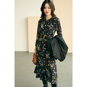 女装 连衣裙 亲和素连衣裙