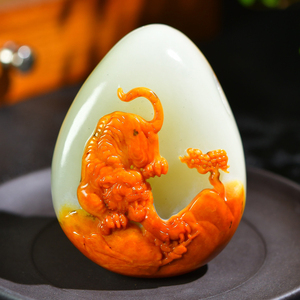 天然新疆和田玉生肖虎男士款手把件白玉籽料把玩件上山虎文玩150g