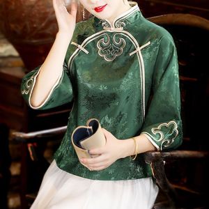 女式唐装上衣复古盘扣2023年秋季新款中国风刺绣新中式绿色外套女
