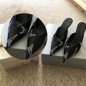 2020夏季新款欧美巴黎铁塔水钻尖头高跟拖鞋女绸缎性感高跟凉拖鞋