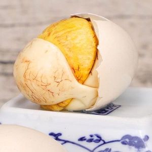 河南特色钢化蛋活珠子凤凰蛋喜蛋13天无毛蛋