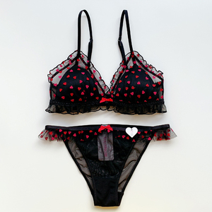 荔枝家6ixty8ight专柜正品68内衣小桃心刺绣可爱比基尼式内衣套装